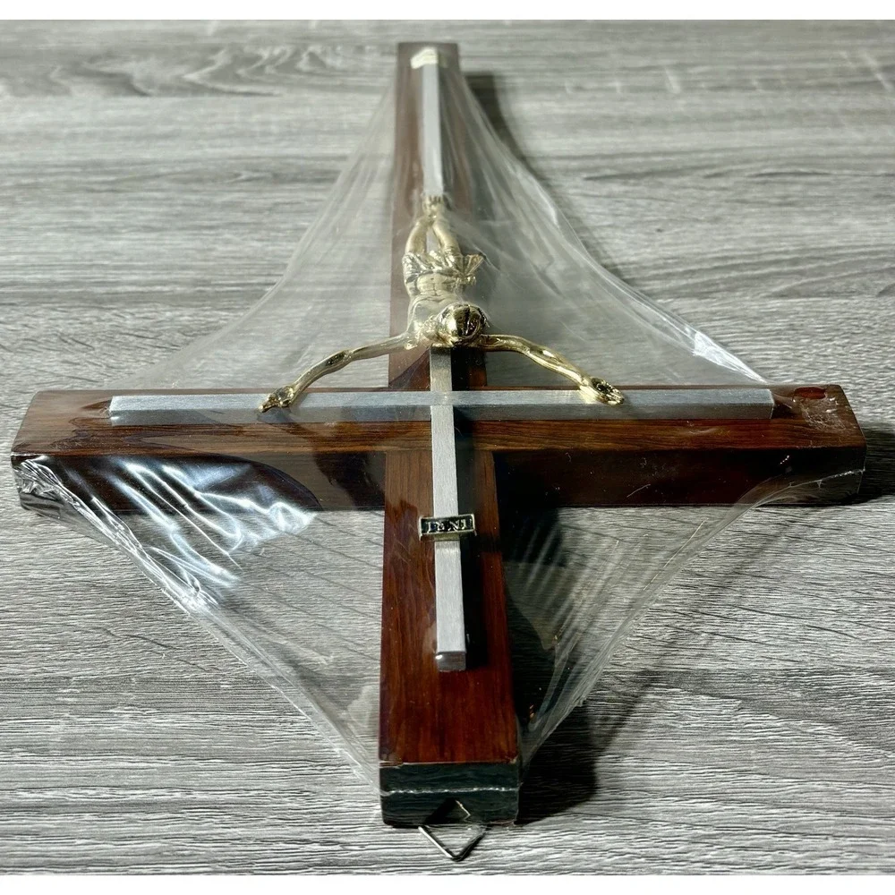 Vintage Wooden Crucifix w/Metal Inlays & Jesus Christ 16